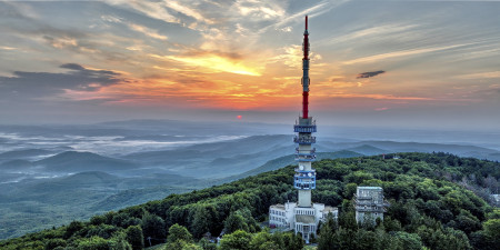 Horváth Zsolt - Napkelte az ország tetején