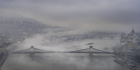 Janzsó István - A köd ölelése