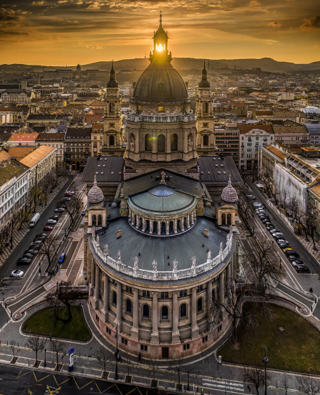 Rizsavi Tamás - Célkeresztben