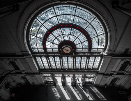 Rizsavi Tamás - Csarnok fényei