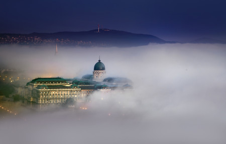 Rizsavi Tamás - Ékszer a ködben