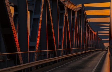 Vadász Péter - Napfény híd